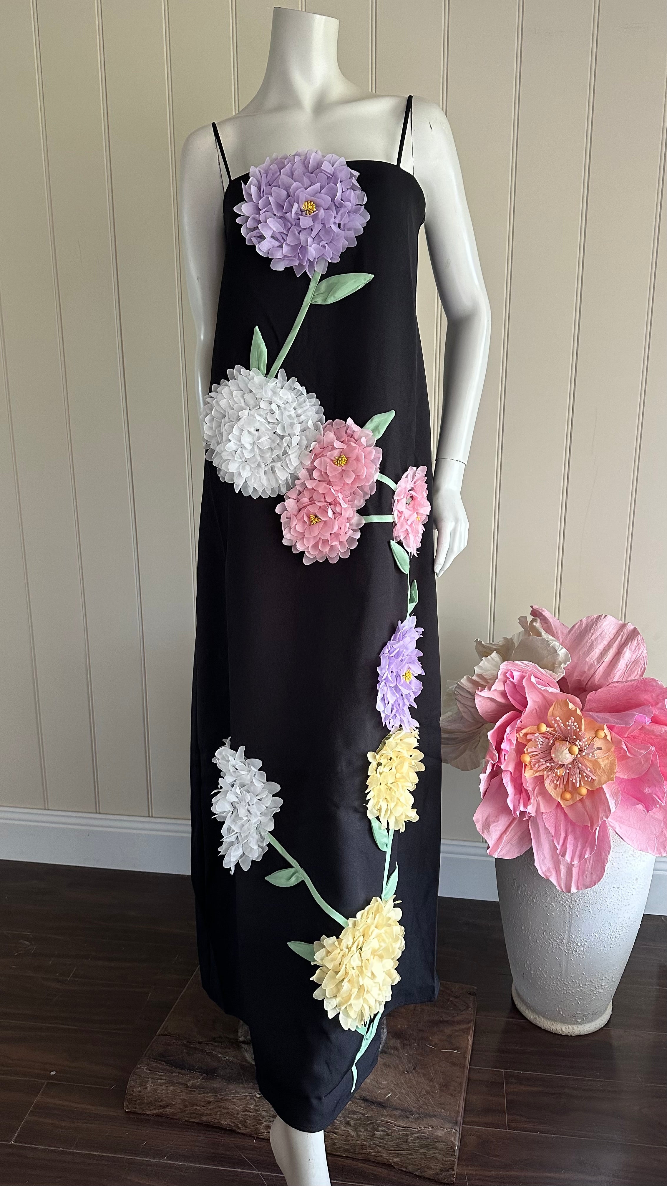 ELLIAT buttercup maxi dress black size m 12 An Evening Bird Dress Hire ELLIAT buttercup maxi dress black size m 12 An Evening Bird Dress Hire