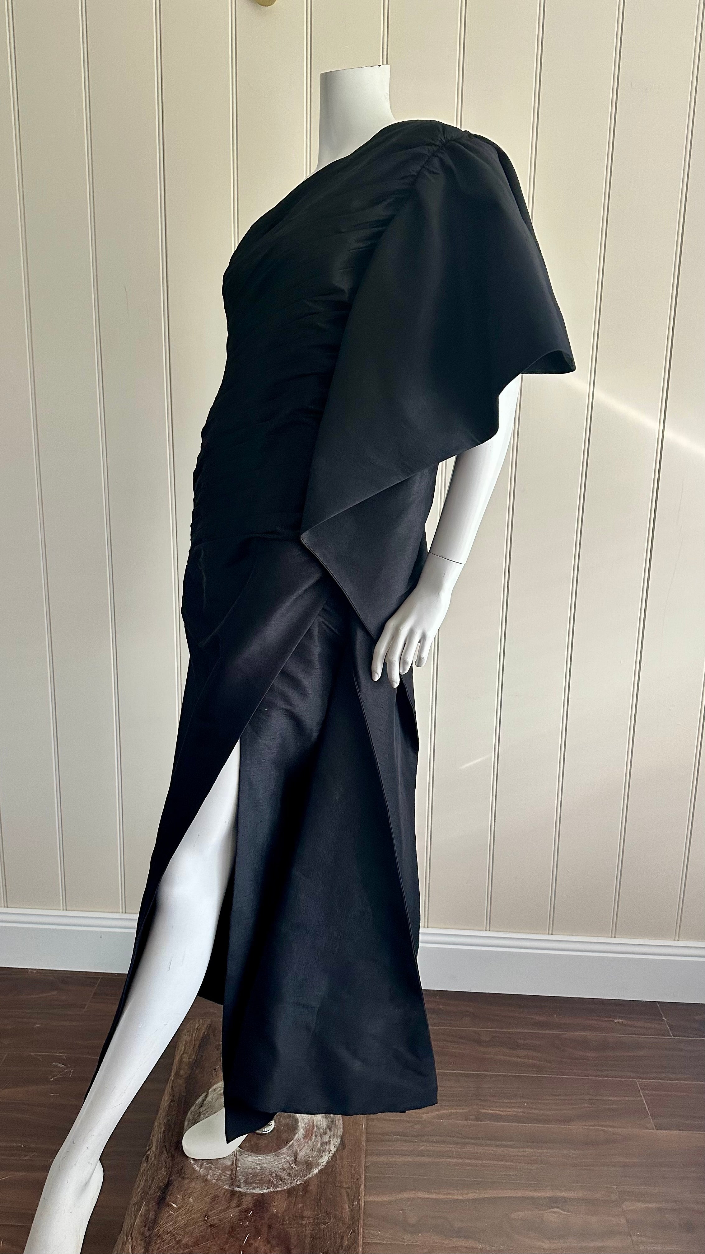 Rachel Gilbert Black Gown Size 10 One Shoulder