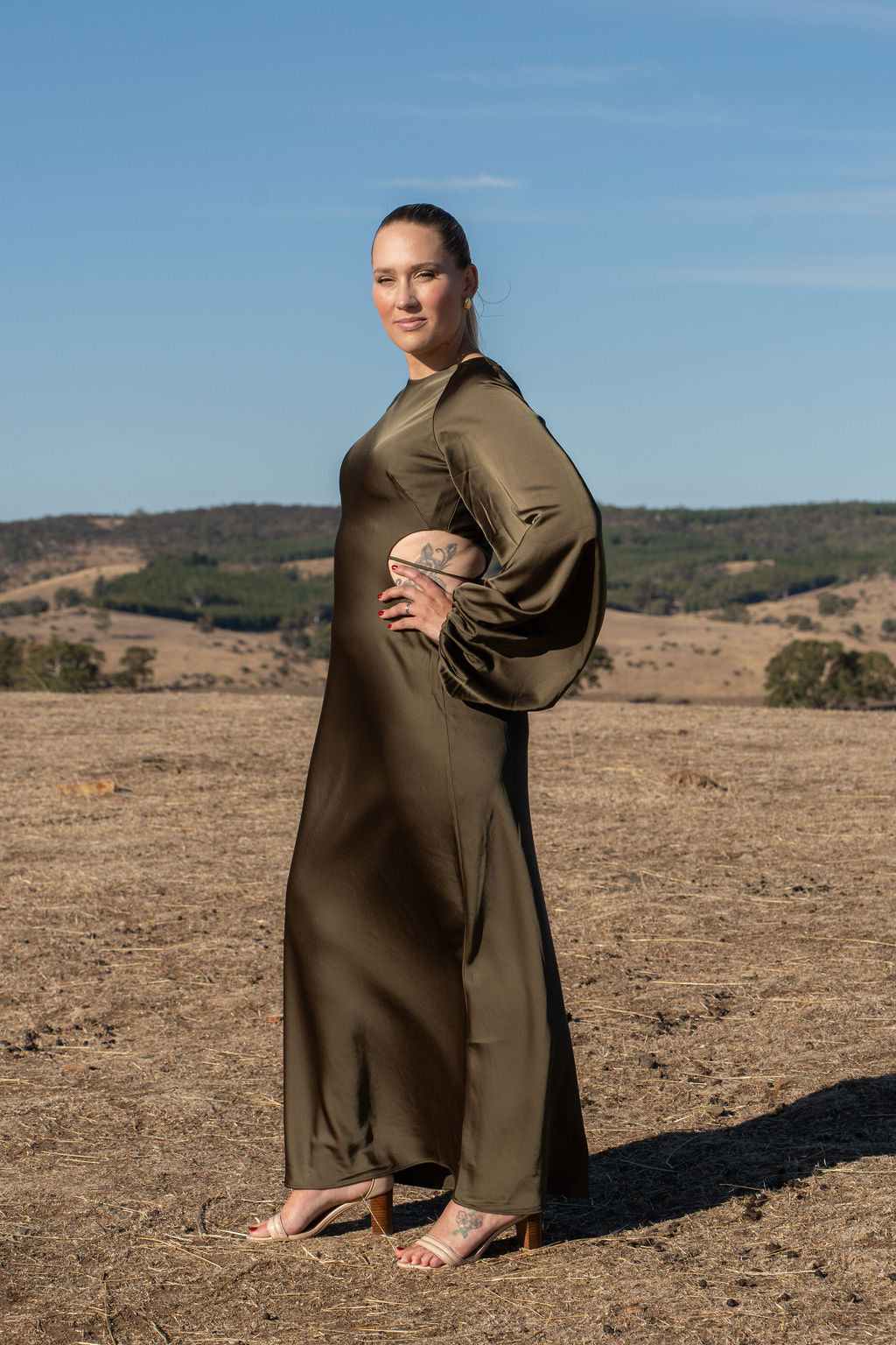 Significant other Maxi dress size 10 Long Balloon Sleeve Olive green Cutouts
