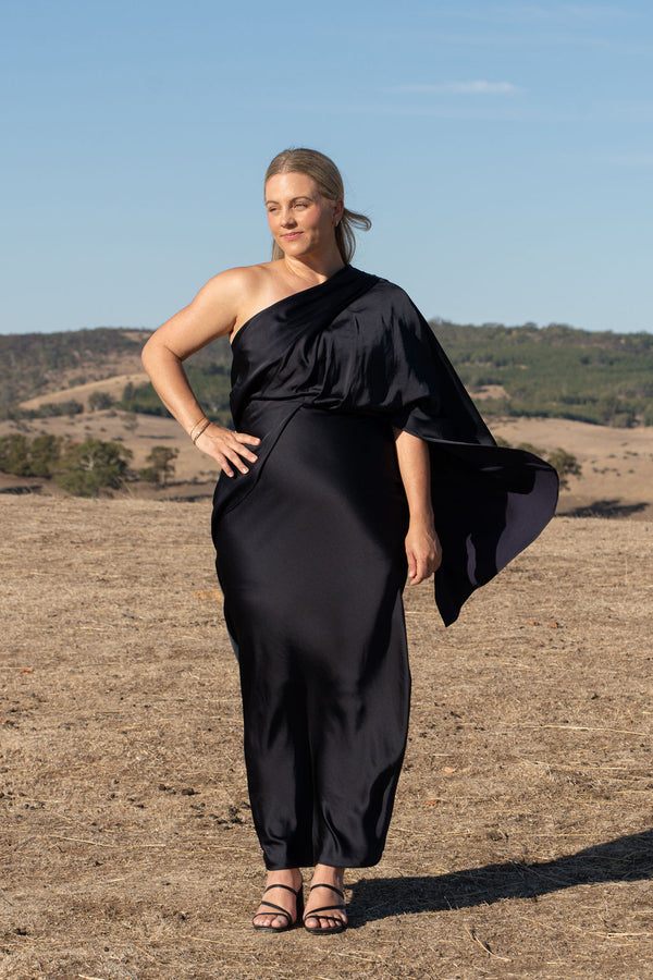 Significant other One Shoulder Dress Size 14 Navy blue Satin