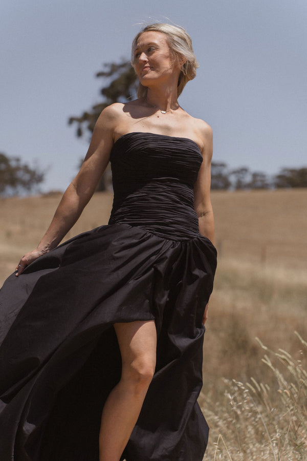 Aje Violet Bubble Hem Maxi Dress Black Size Au 10